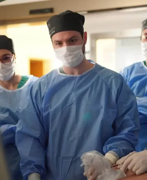 dr romulo bizare especialista vascular